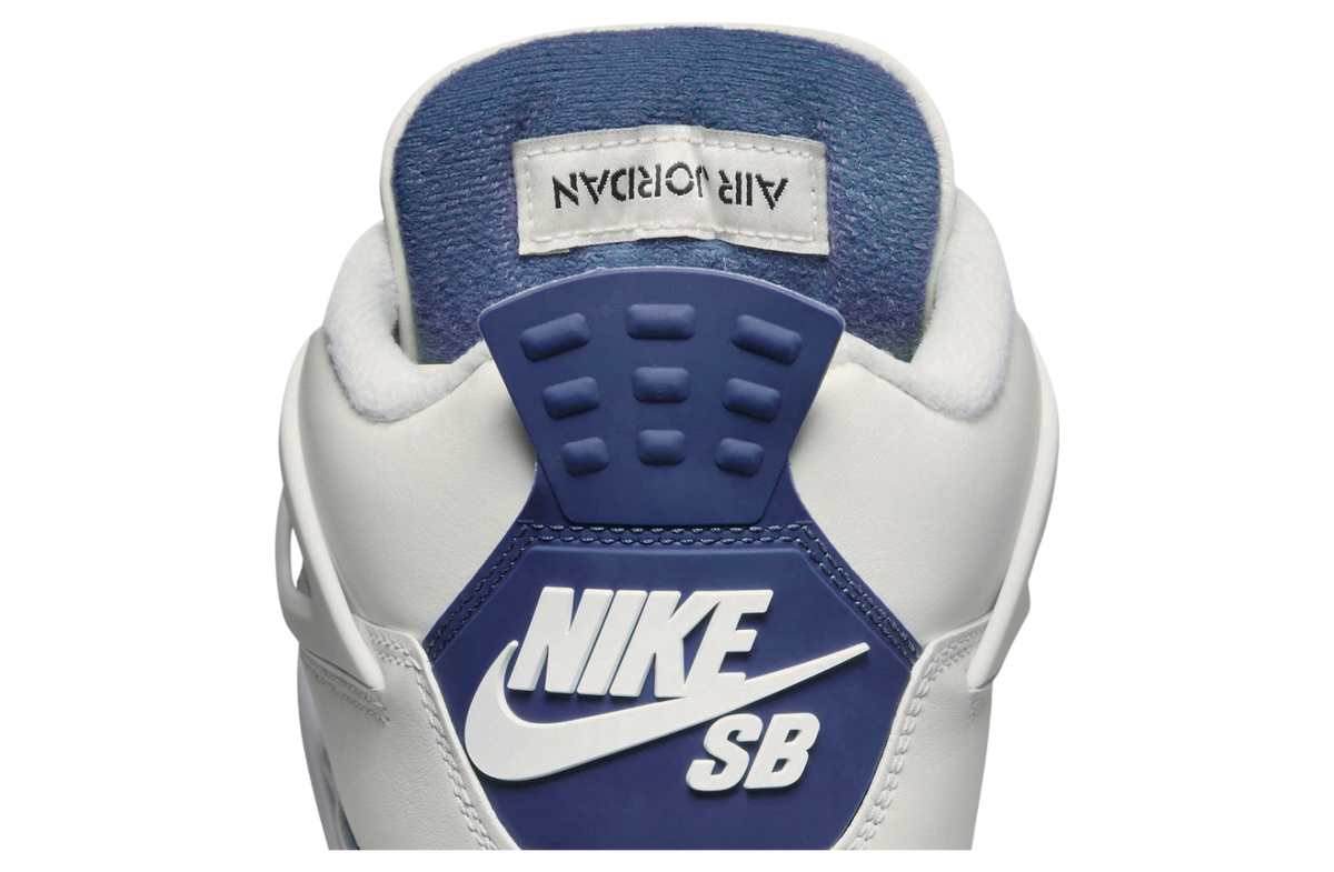Nike SB x Air Jordan 4 Navy - Image 6