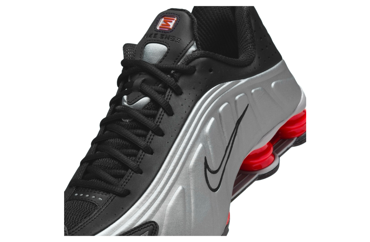 Nike Shox R4 OG Black Metallic Silver - Image 7