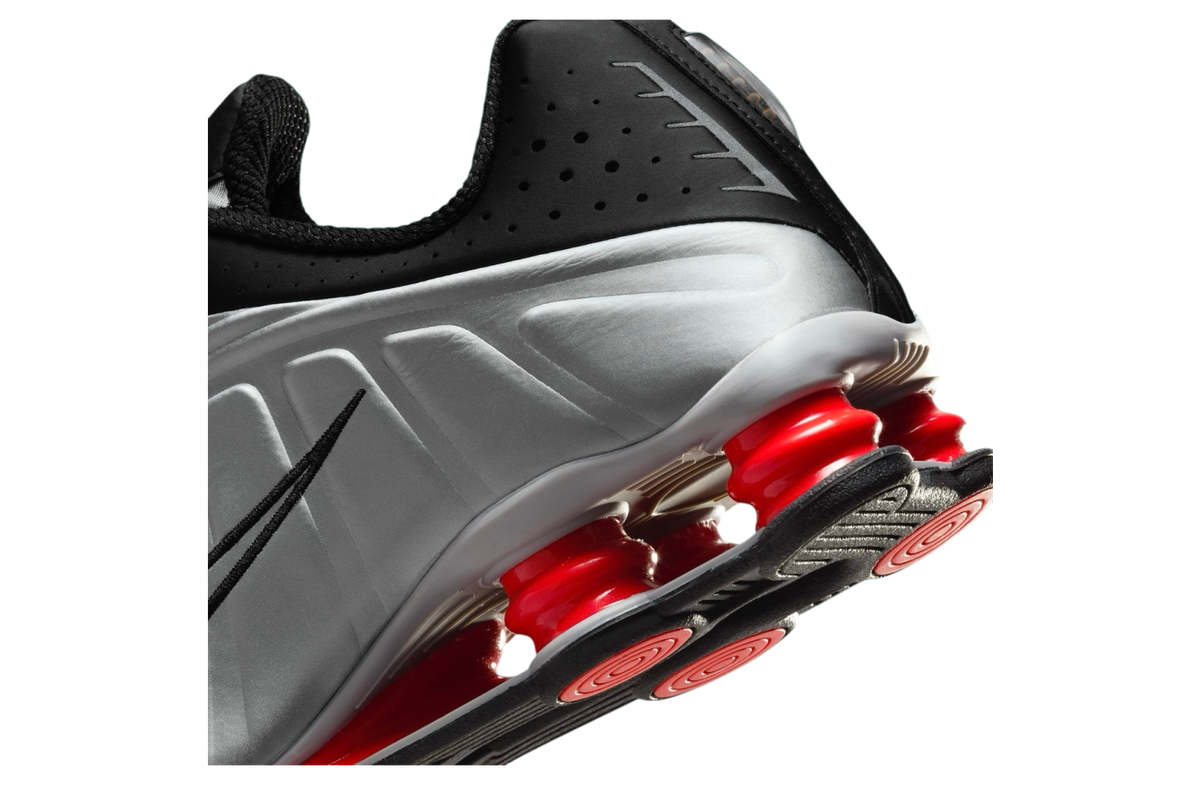 Nike Shox R4 OG Black Metallic Silver - Image 8