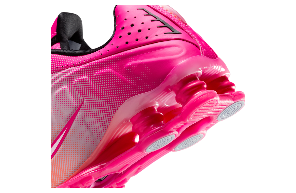 Nike Shox R4 WMNS Hyper Pink / Pink - Image 8