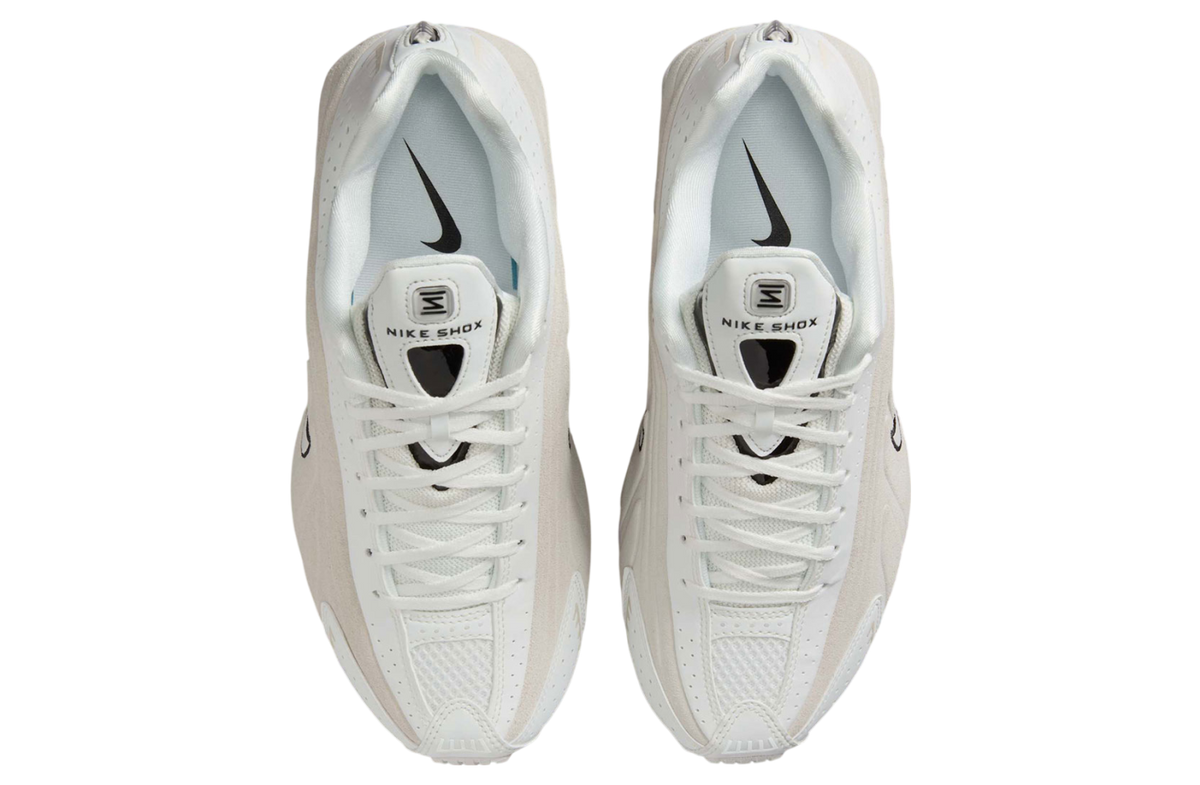 Nike Shox R4 WMNS White Black Suede - Image 4