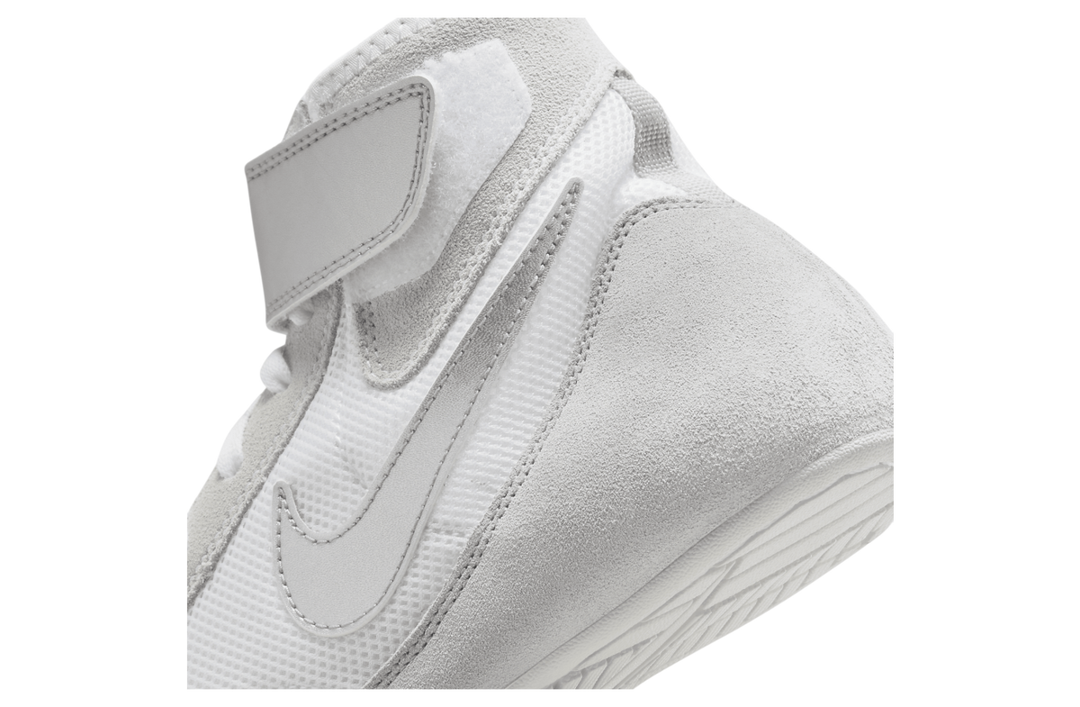 Nike SpeedSweep 7 White / Metallic Silver - Image 8