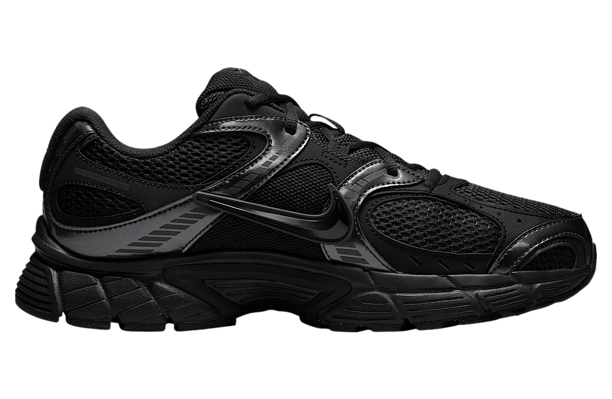 Nike V5 RNR Triple Black - Image 3