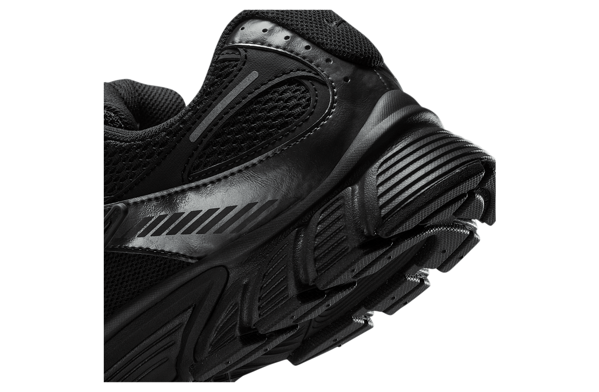 Nike V5 RNR Triple Black - Image 8