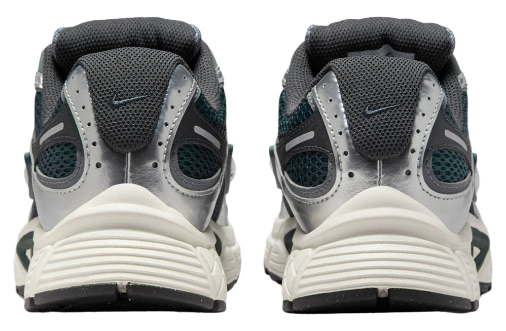 Nike V5 RNR WMNS Seaweed / Metallic Silver - Image 2