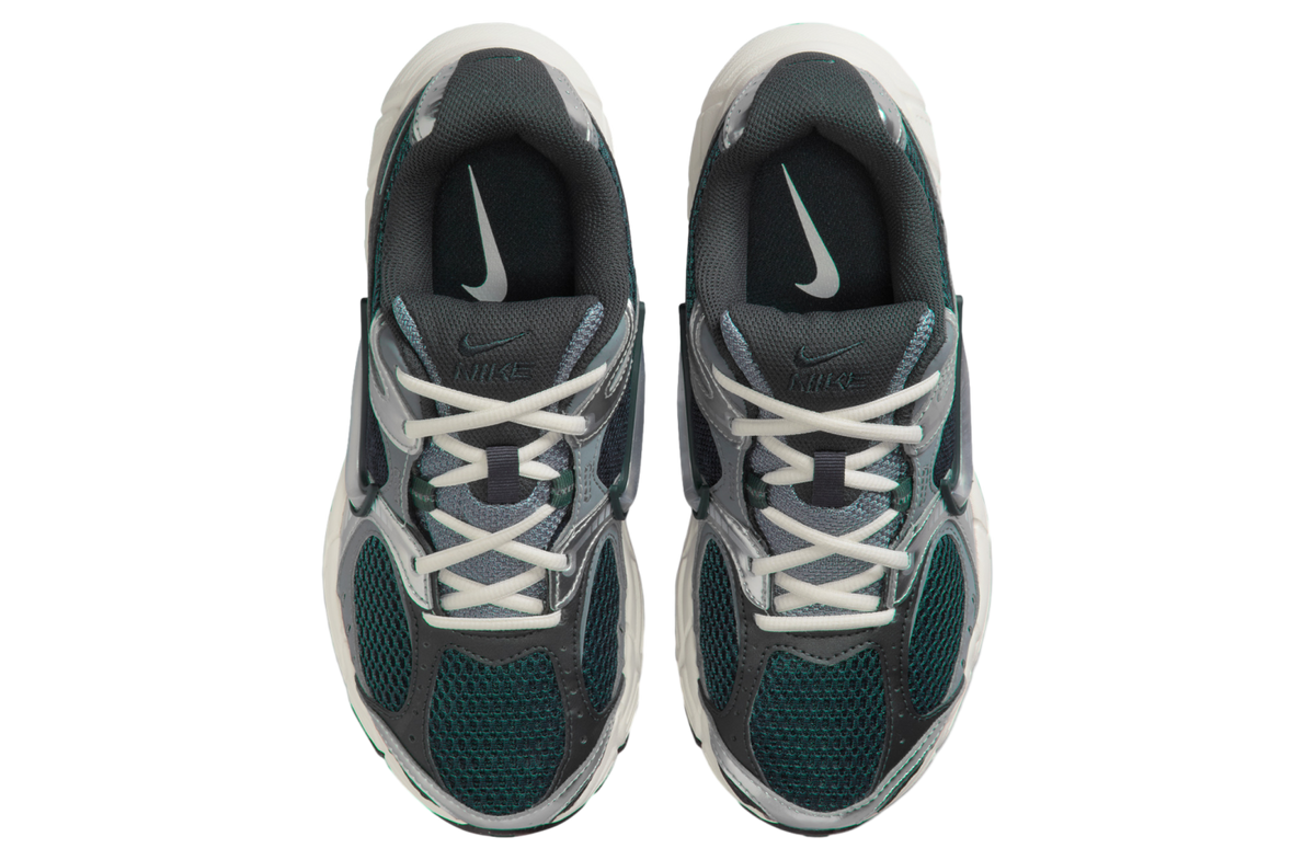 Nike V5 RNR WMNS Seaweed / Metallic Silver - Image 4