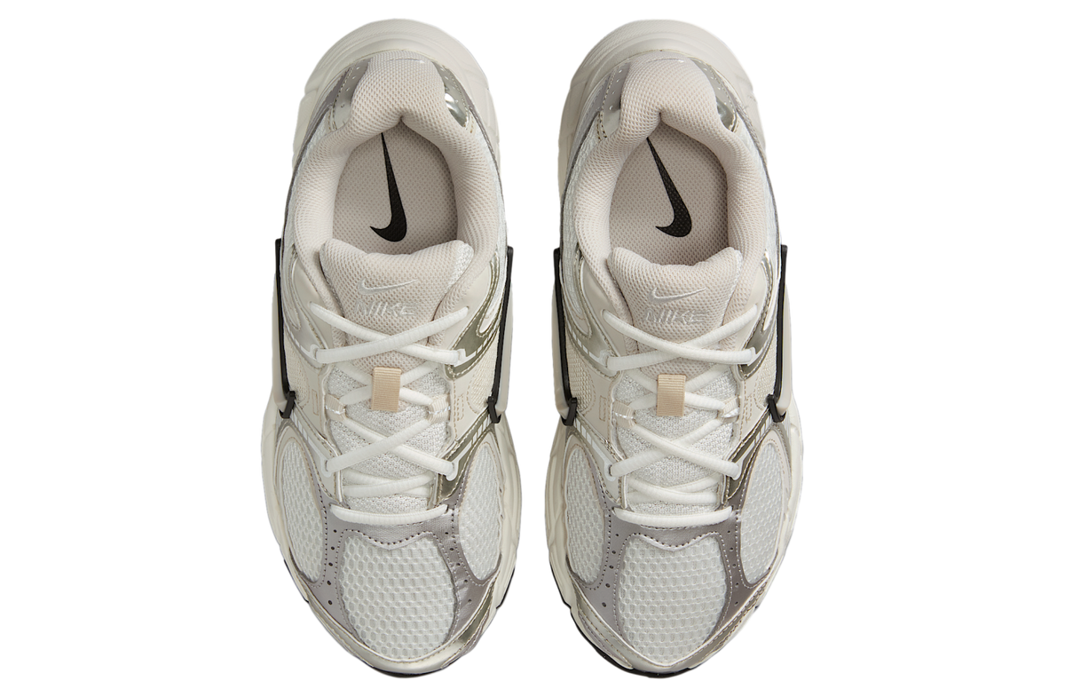 Nike V5 Rnr WMNS Summit White / Sail - Image 4