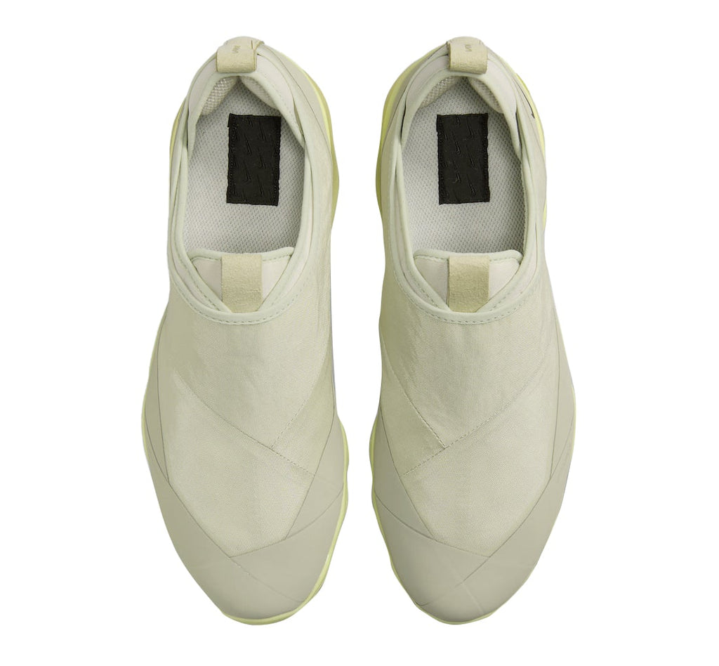 Nike VaporMax Moc Roam Light Stone - Image 4