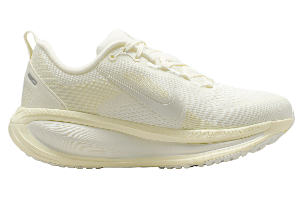 Nike Vomero 18 WMNS Sail / Coconut Milk - Image 3