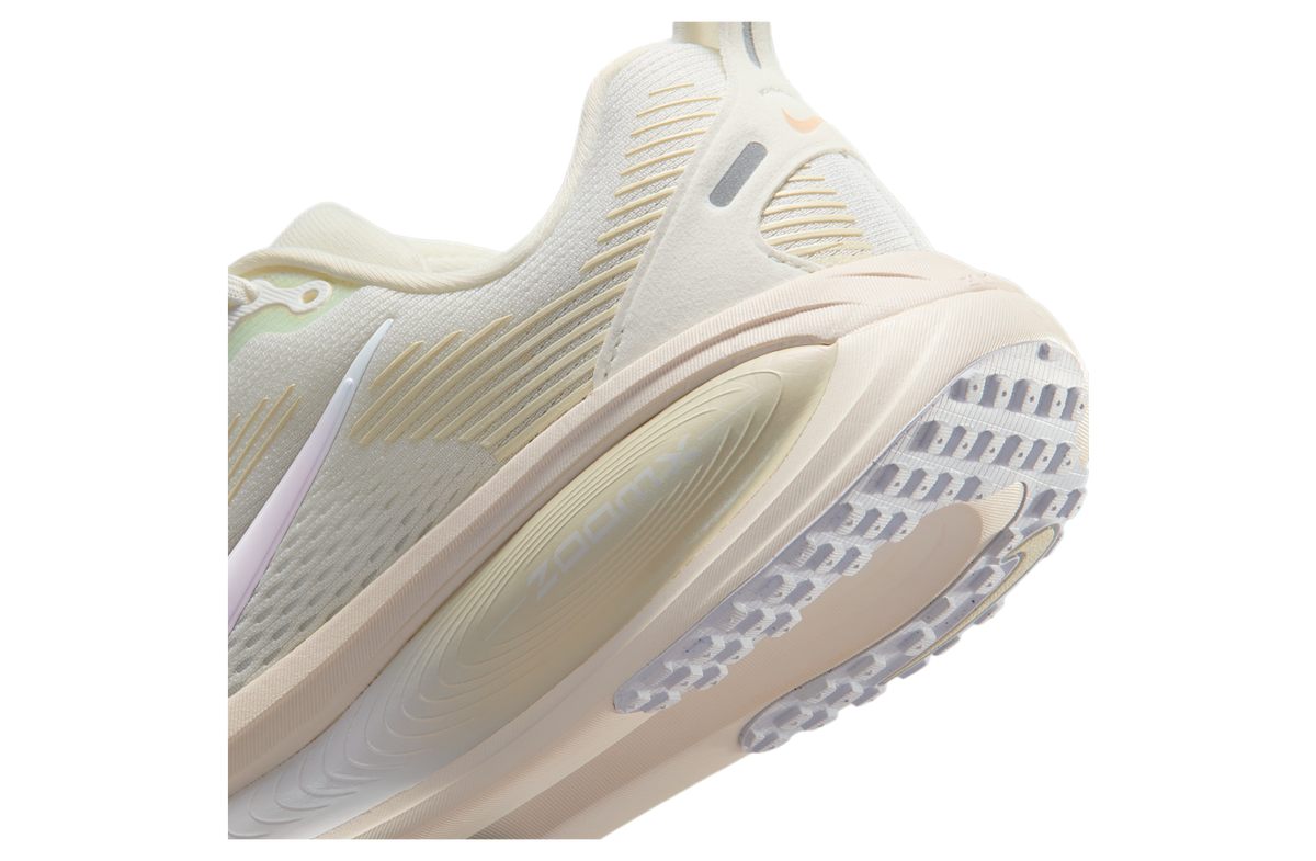 Nike Vomero 18 WMNS Summit White / Chalk - Image 8