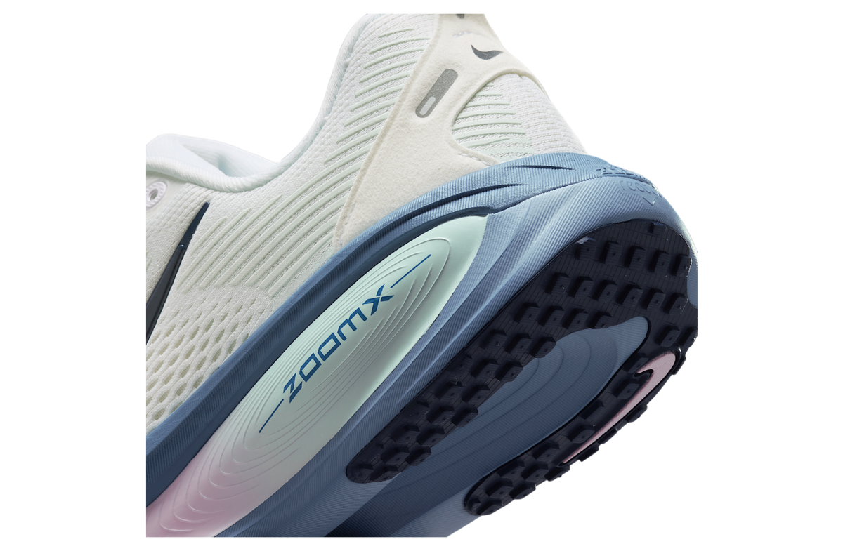 Nike Vomero 18 WMNS White / Work Blue - Image 8