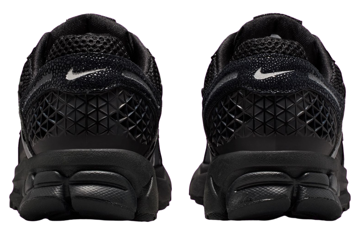 Nike Vomero 5 WMNS Black / Metallic Silver - Image 4