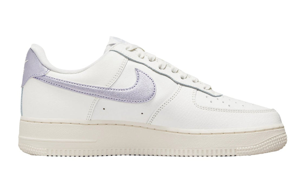 Nike WMNS Air Force 1 Low Oxygen Purple - Image 3