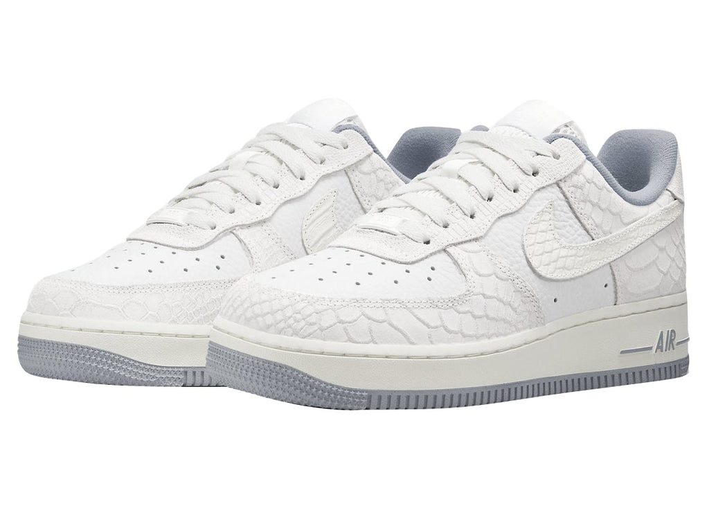 Nike WMNS Air Force 1 Low Summit White Wolf Grey - Image 2