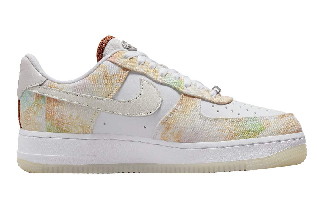Nike WMNS Air Force 1 Low Washed Paisley - Image 3