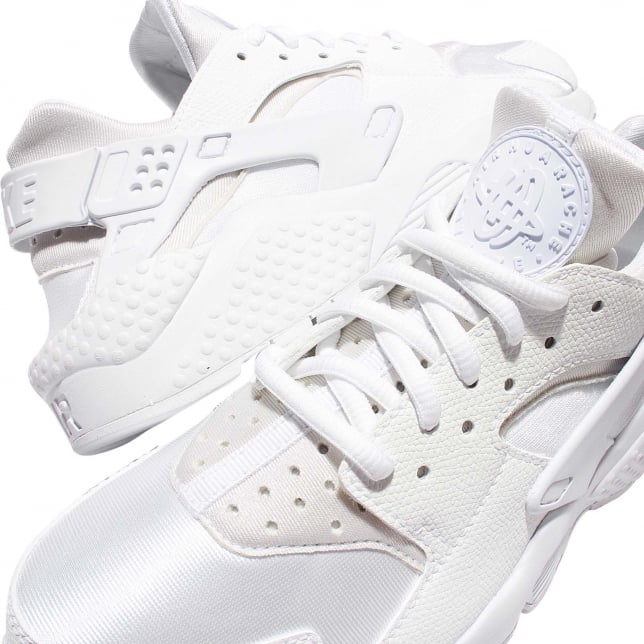 Nike WMNS Air Huarache Triple White - Image 7