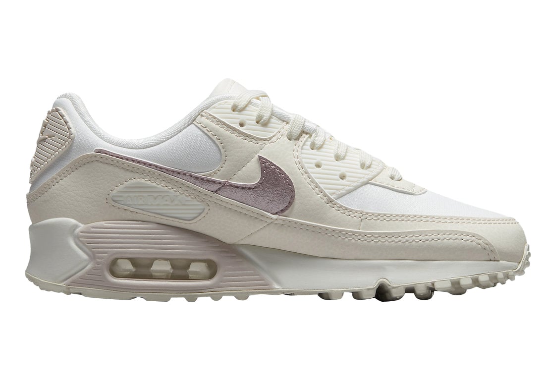Nike WMNS Air Max 90 Pink Oxford - Image 3