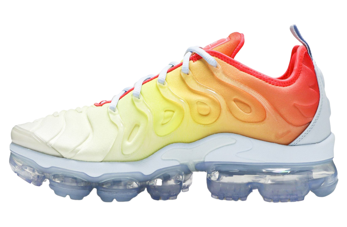 Nike Wmns Air Vapormax Plus Sunrise - Image 2