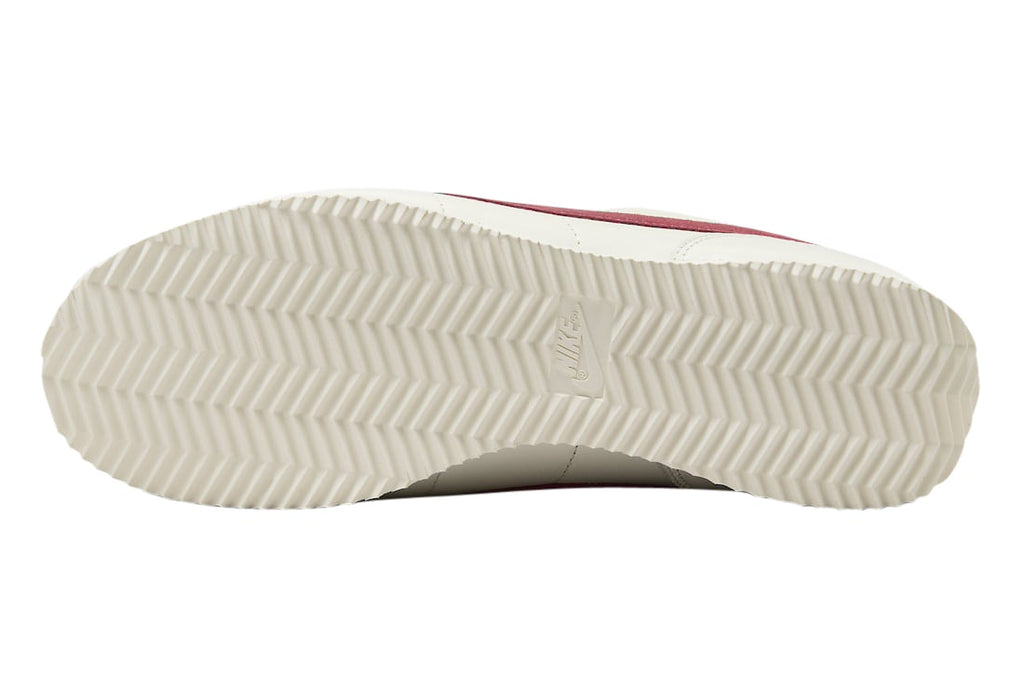 Nike WMNS Cortez Valentine’s Day - Image 6