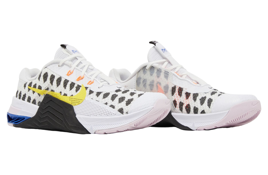 Nike Wmns Metcon 7 Polka White Yellow Strike - Image 5