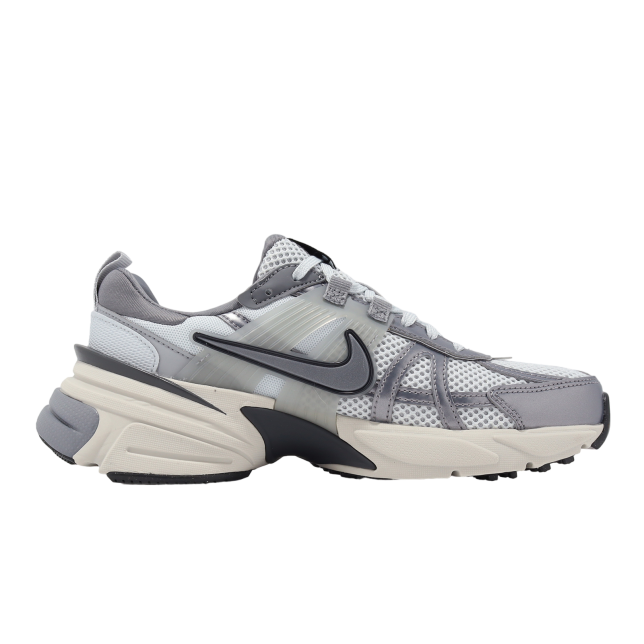 Nike Wmns V2K Run Pure Platinum / Wolf Grey - Image 2