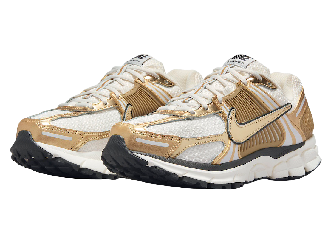 Nike WMNS Zoom Vomero 5 Metallic Gold - Image 2