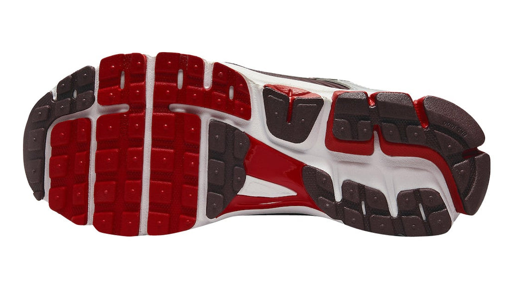 Nike WMNS Zoom Vomero 5 Mystic Red - Image 6