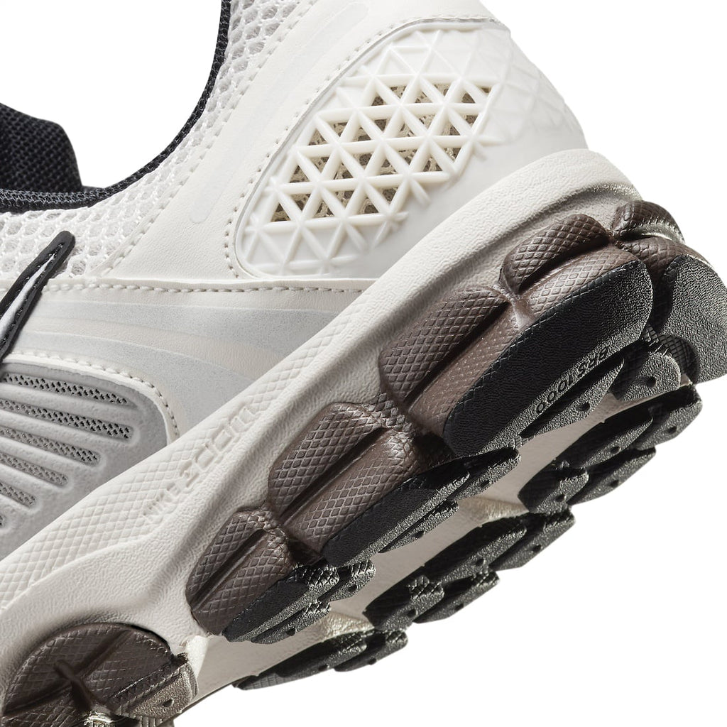 Nike WMNS Zoom Vomero 5 Phantom - Image 8