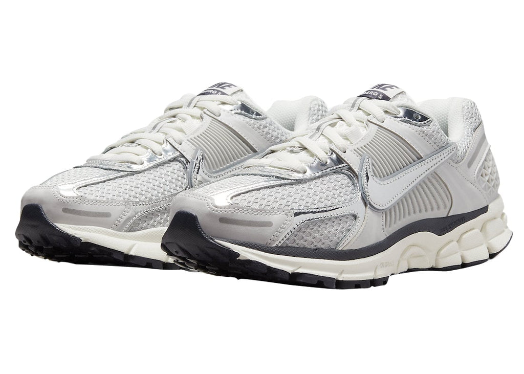 Nike WMNS Zoom Vomero 5 Photon Dust - Image 2