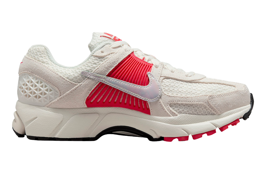 Nike WMNS Zoom Vomero 5 Sail Siren Red - Image 3