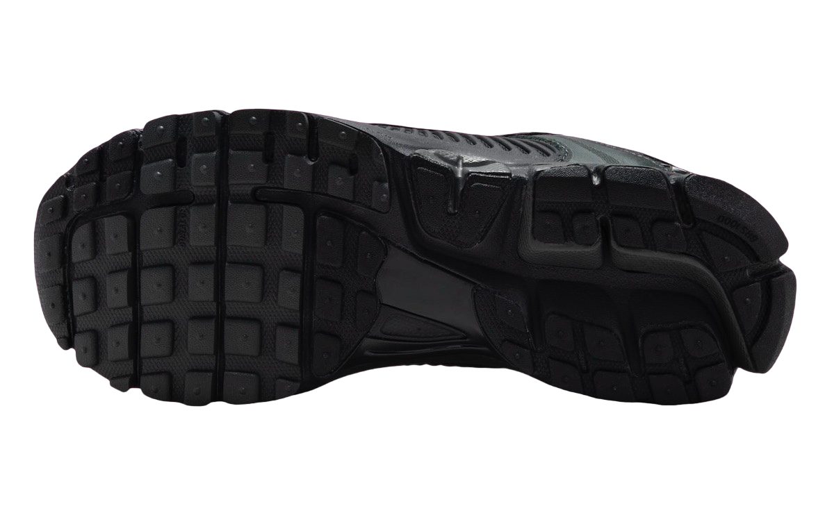 Nike WMNS Zoom Vomero 5 Triple Black - Image 6