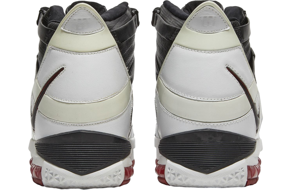 Nike Zoom Lebron 3 Home - Image 4