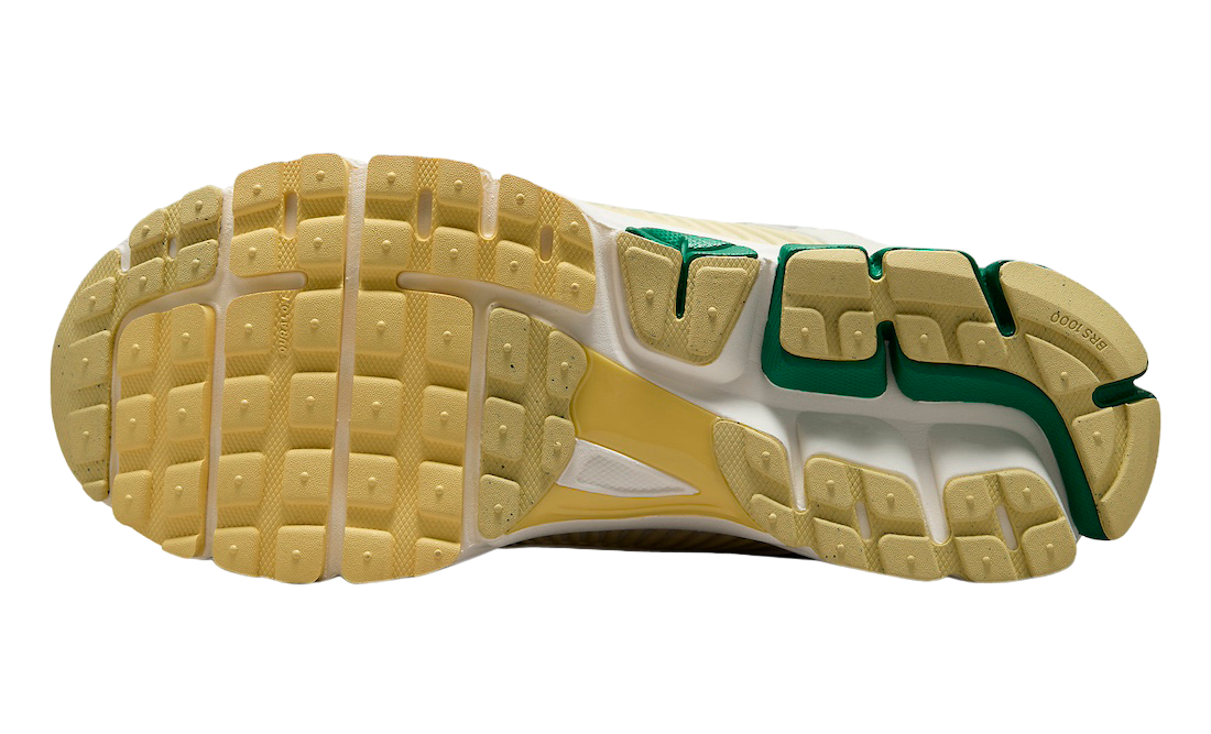 Nike Zoom Vomero 5 Alabaster Malachite - Image 6