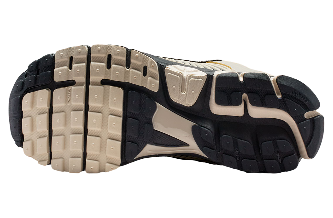 Nike Zoom Vomero 5 Black / Cream II - Image 6