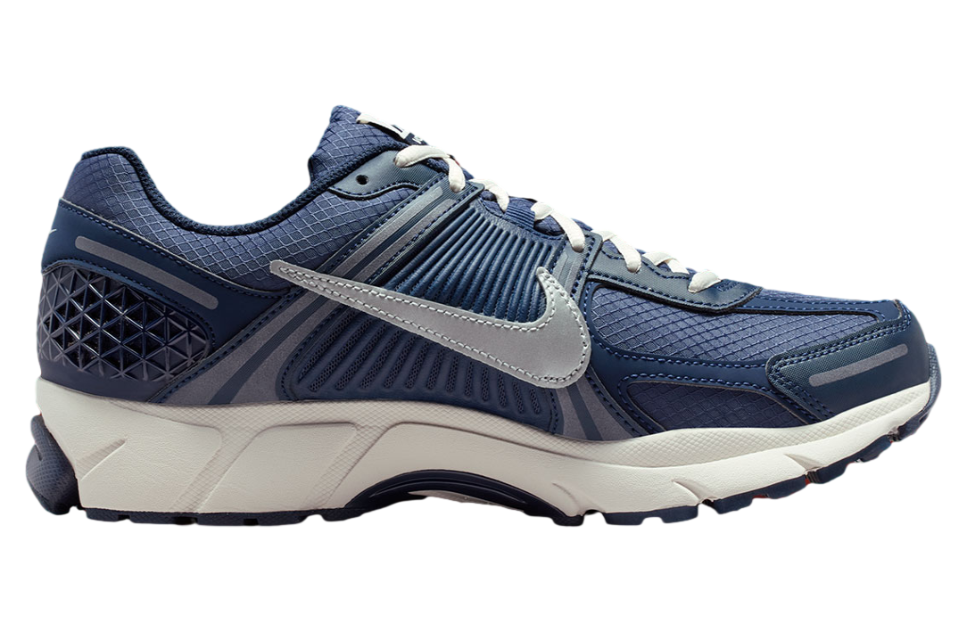 Nike Zoom Vomero 5 Blue Void / Midnight Navy - Image 4