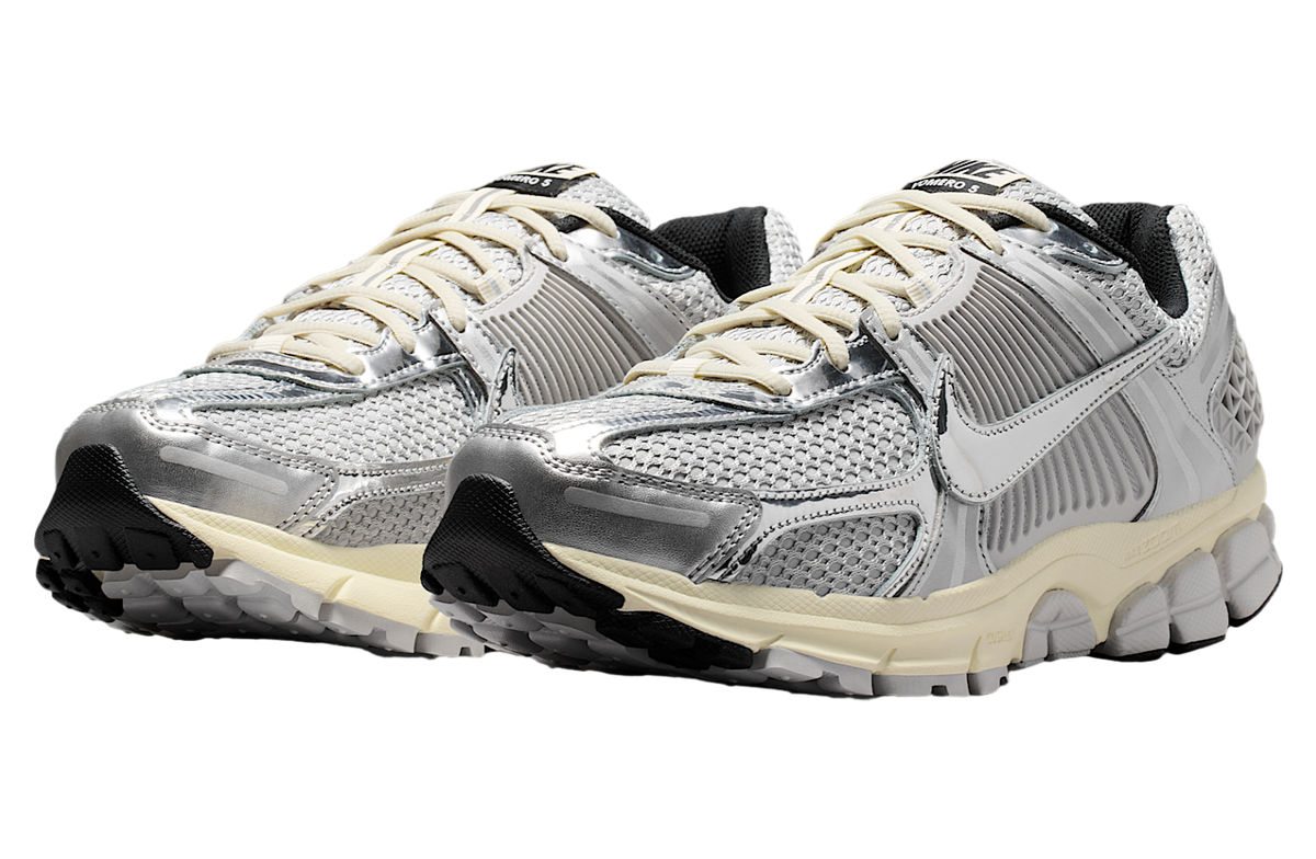 Nike Zoom Vomero 5 Grey Fog / Metallic Silver - Image 5