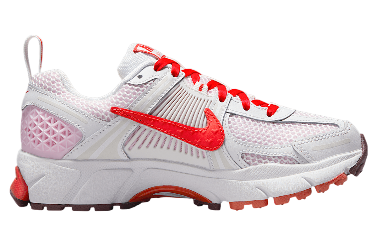 Nike Zoom Vomero 5 GS Valentine’s Day - Image 3