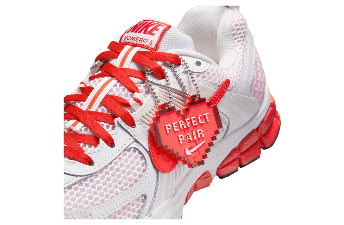 Nike Zoom Vomero 5 GS Valentine’s Day - Image 9