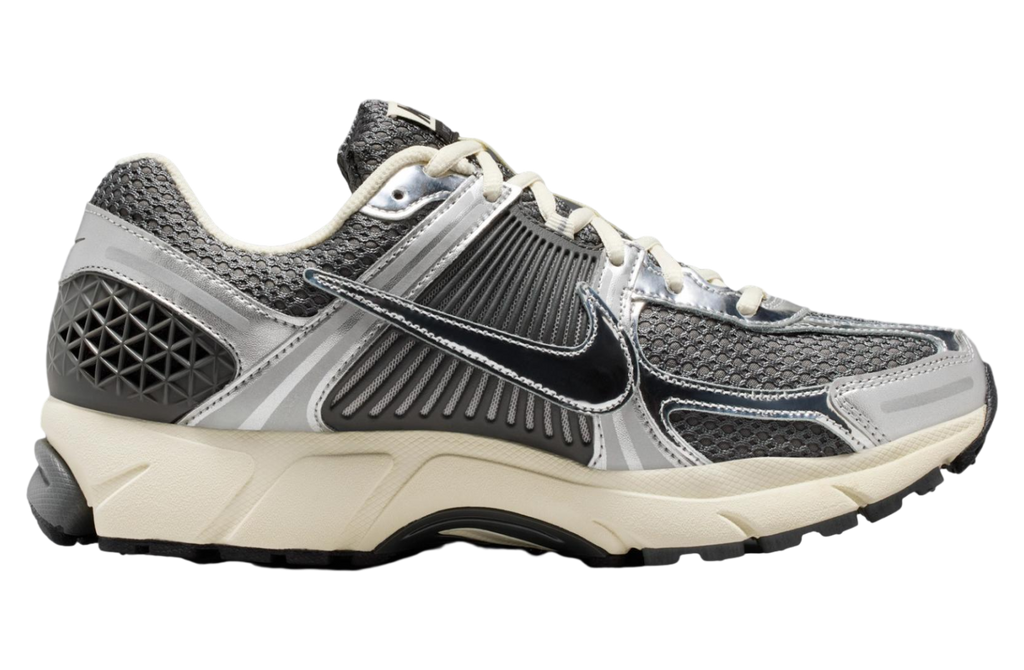 Nike Zoom Vomero 5 Iron Grey / Metallic Silver - Image 4