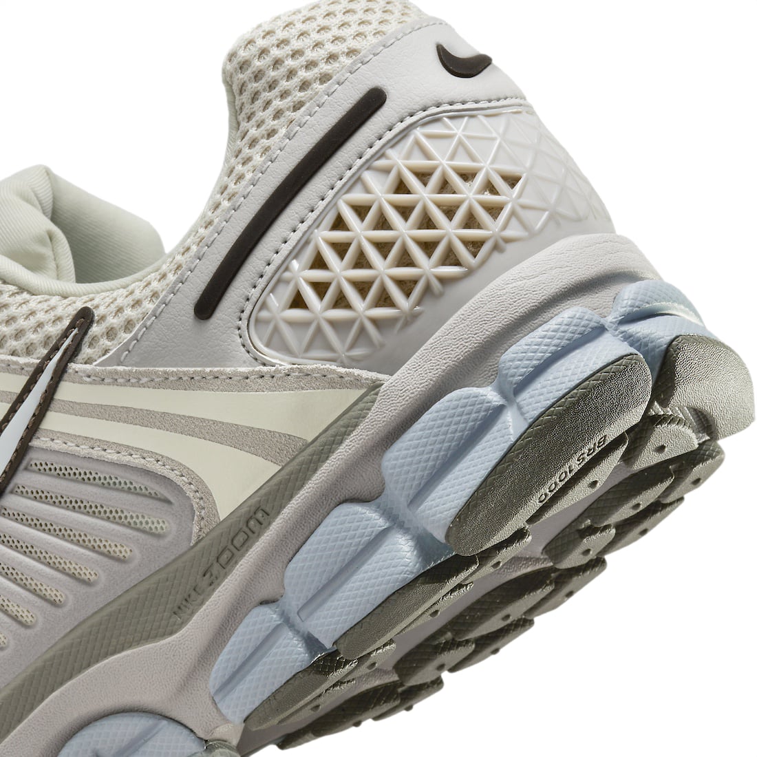 Nike Zoom Vomero 5 Light Orewood Brown - Image 8