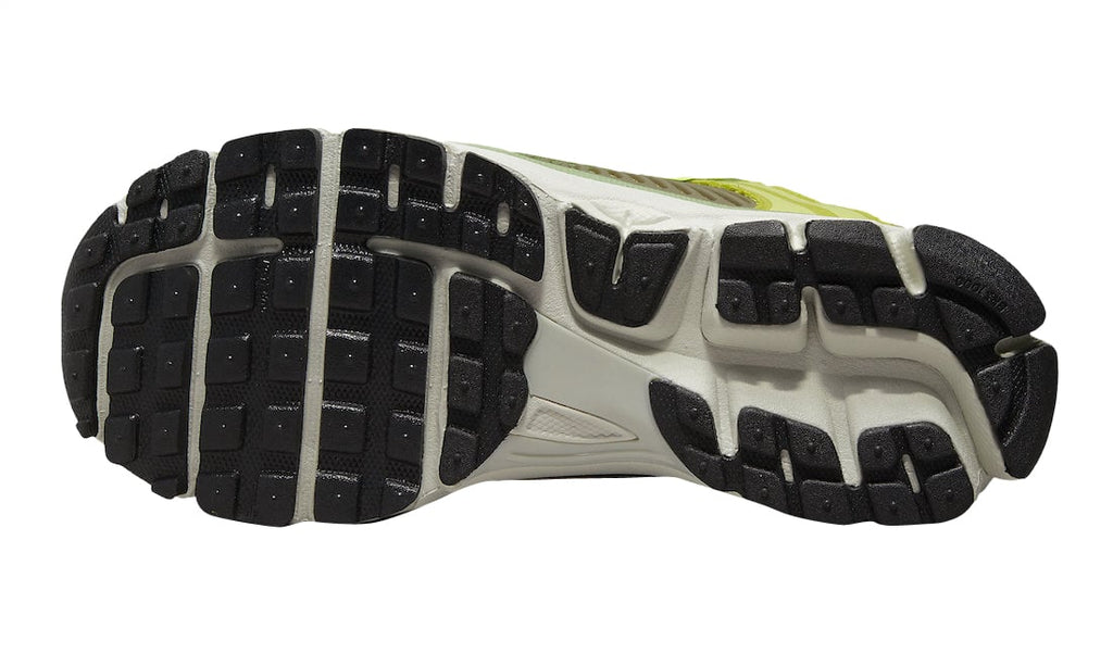 Nike Zoom Vomero 5 Olive Flak - Image 6