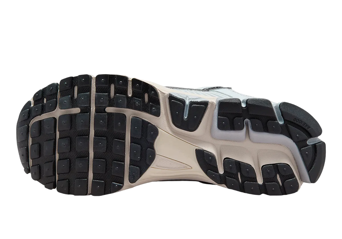 Nike Zoom Vomero 5 Pure Platinum Light Orewood Brown - Image 6