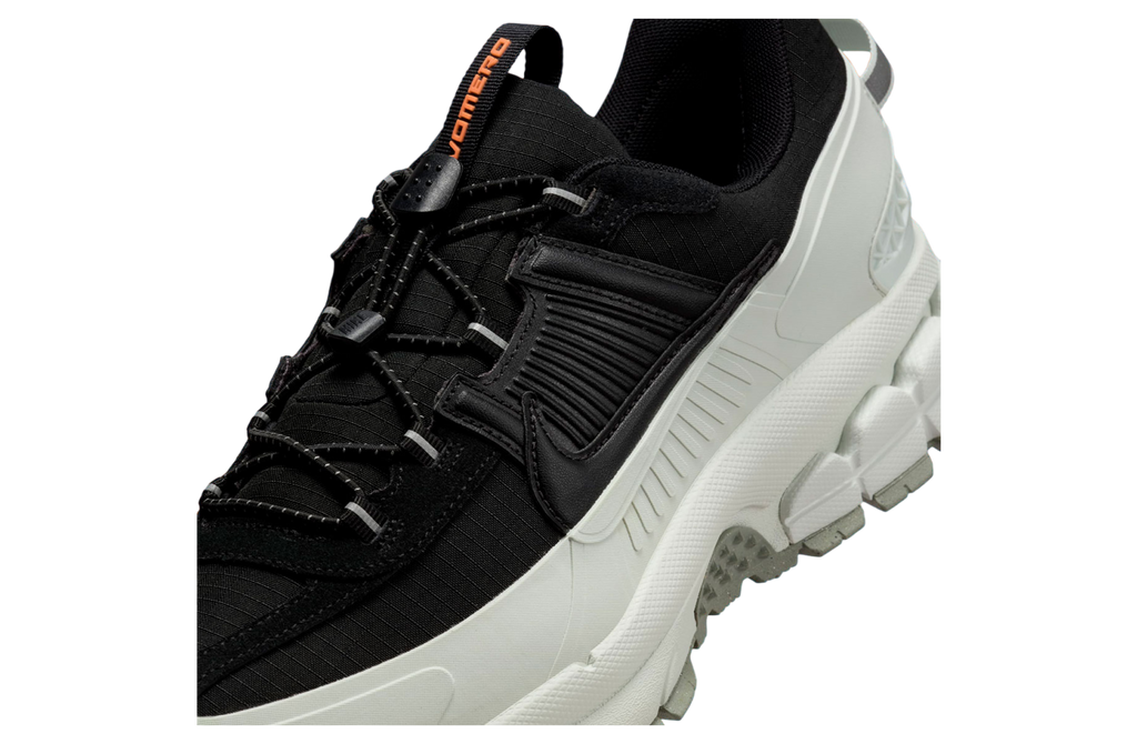 Nike Zoom Vomero 5 Roam Black / Light Silver - Image 8