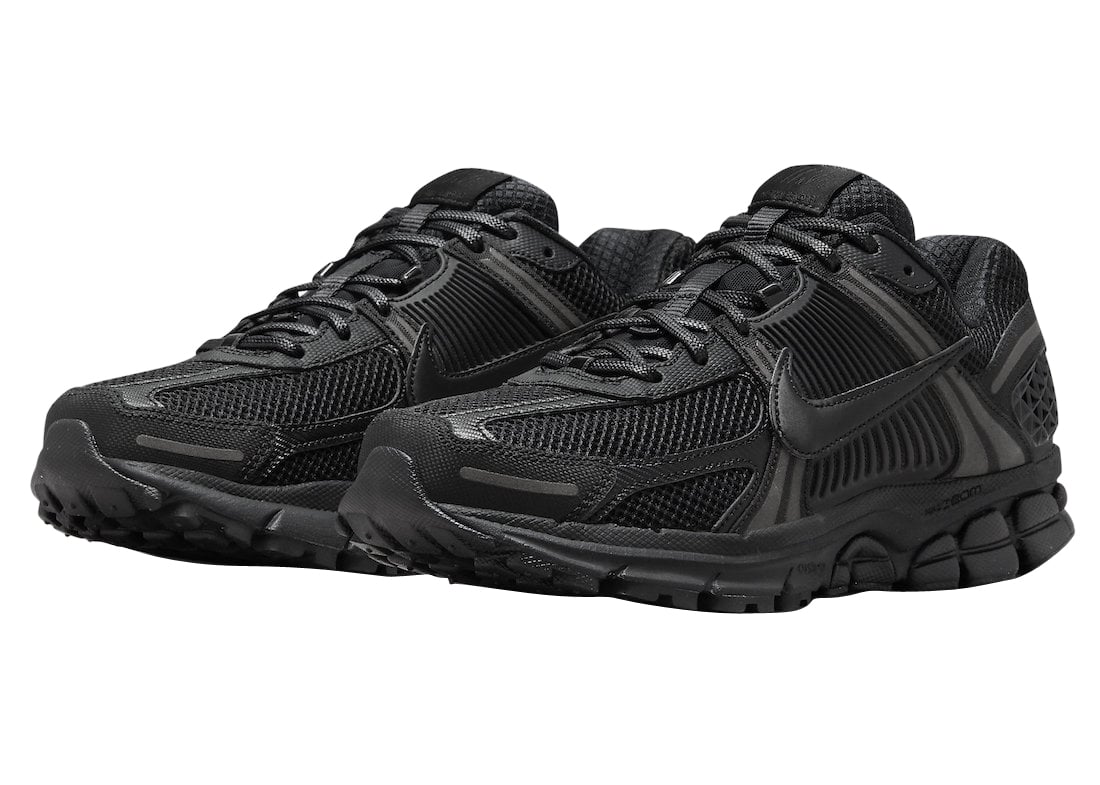 Nike Zoom Vomero 5 Triple Black - Image 2