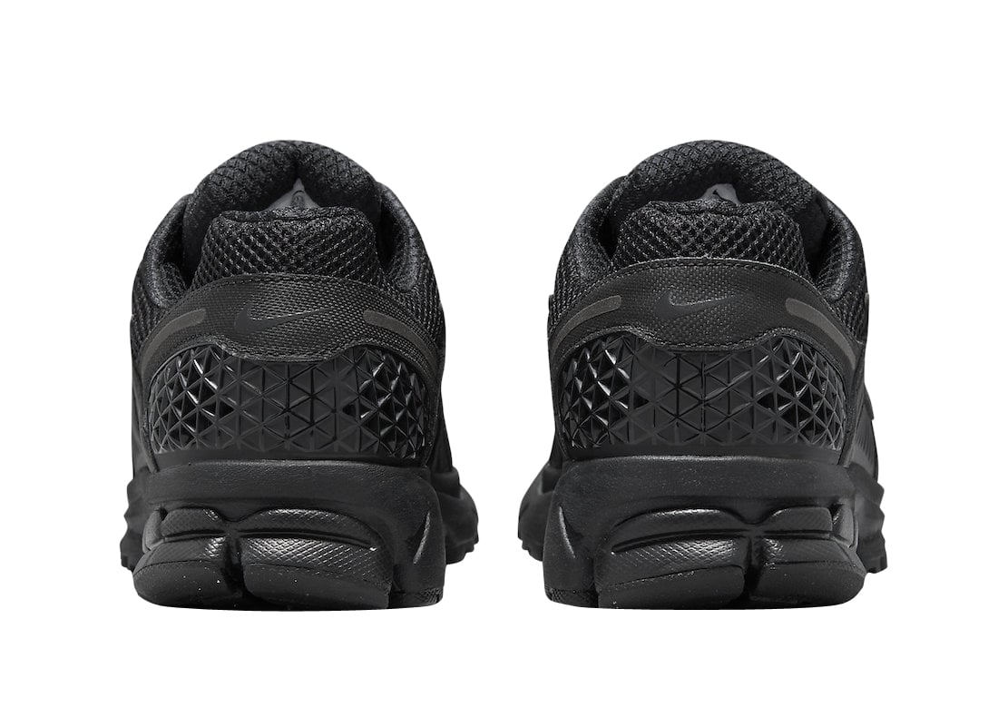 Nike Zoom Vomero 5 Triple Black - Image 5