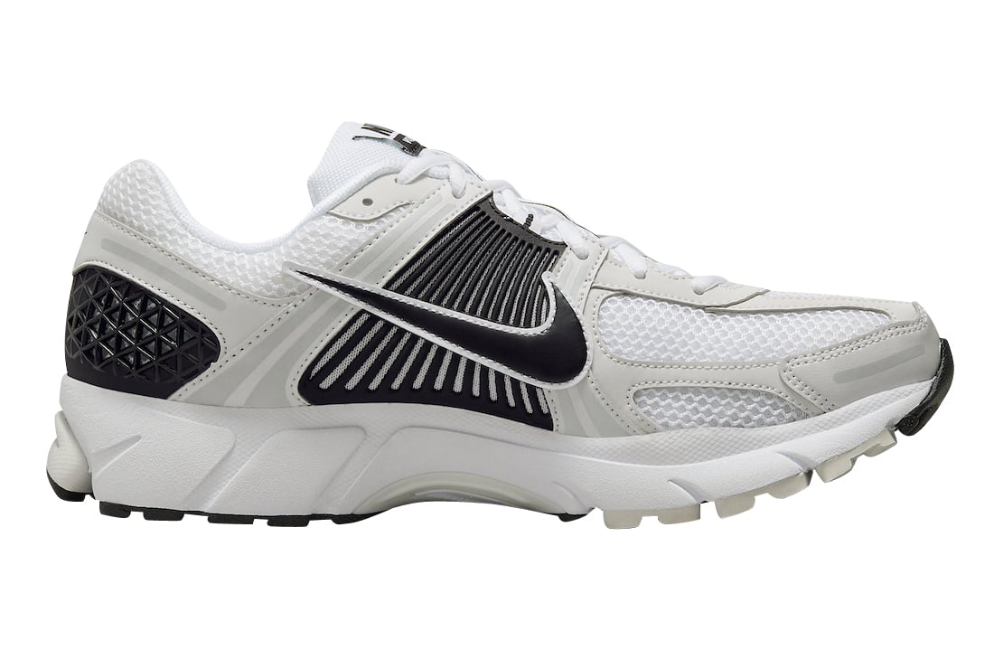 Nike Zoom Vomero 5 White Black - Image 3