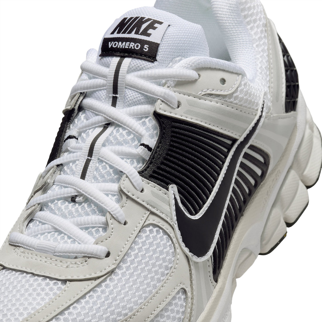 Nike Zoom Vomero 5 White Black - Image 7