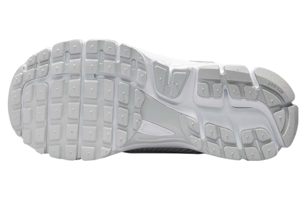 Nike Zoom Vomero 5 WMNS Chrome Toe - Image 5
