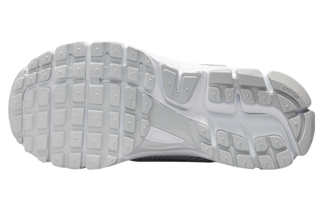 Nike Zoom Vomero 5 WMNS Chrome Toe - Image 5