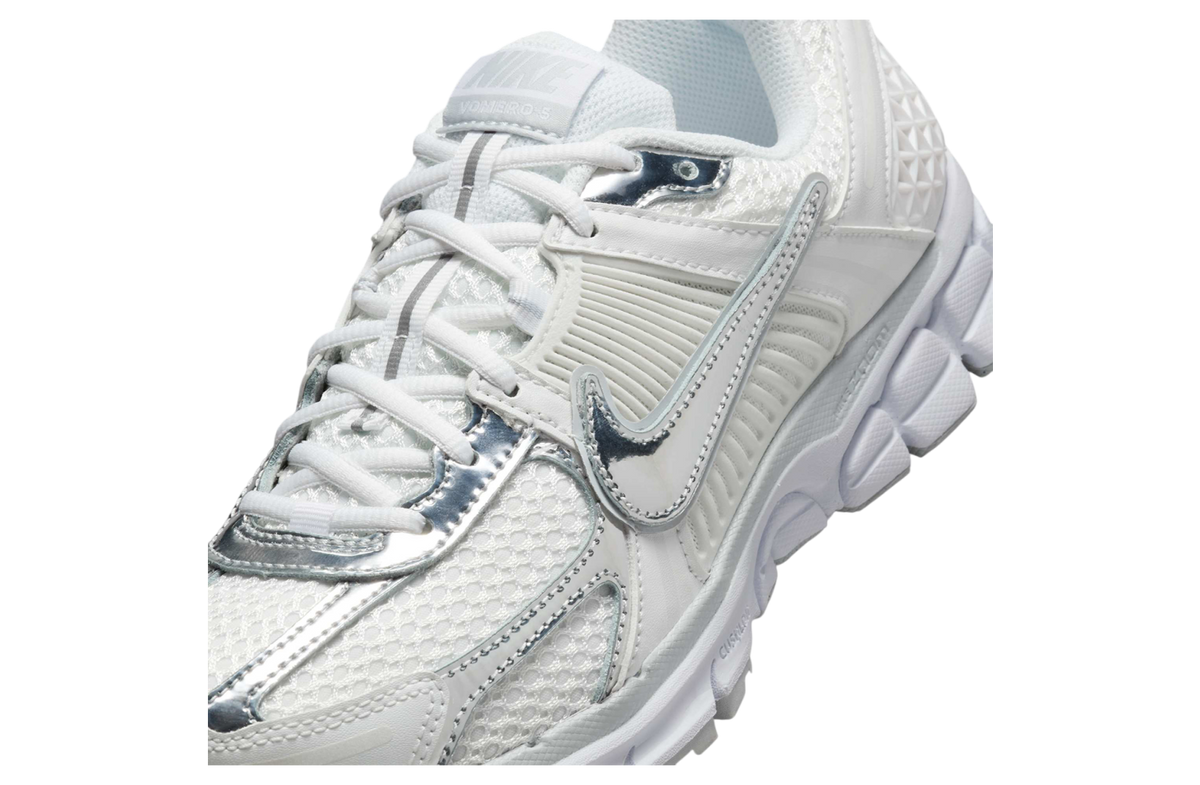 Nike Zoom Vomero 5 WMNS Chrome Toe - Image 8